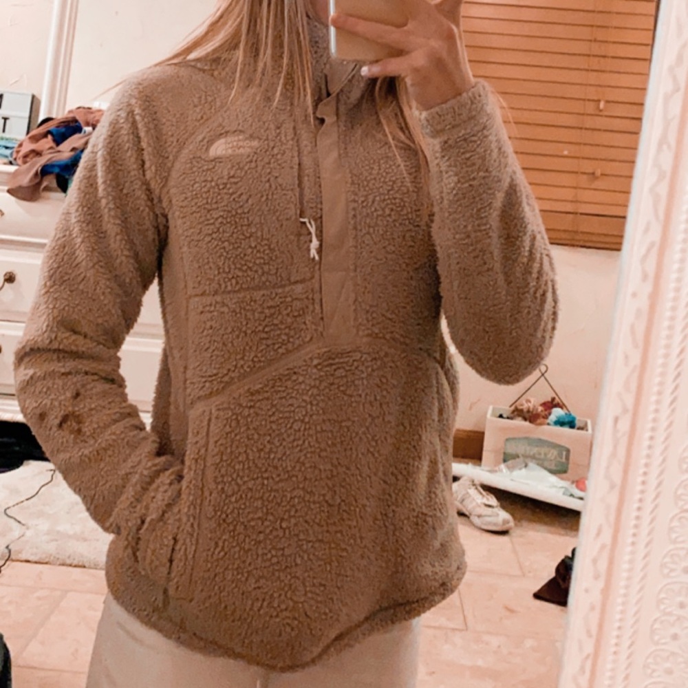 THE NORTH FACE SWEATER